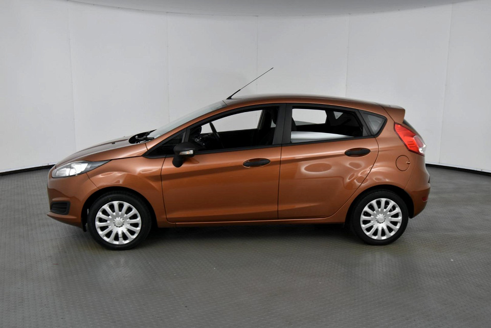 2014 FORD FIESTA 1.4 AMBIENTE AC+AUDIO+BT
