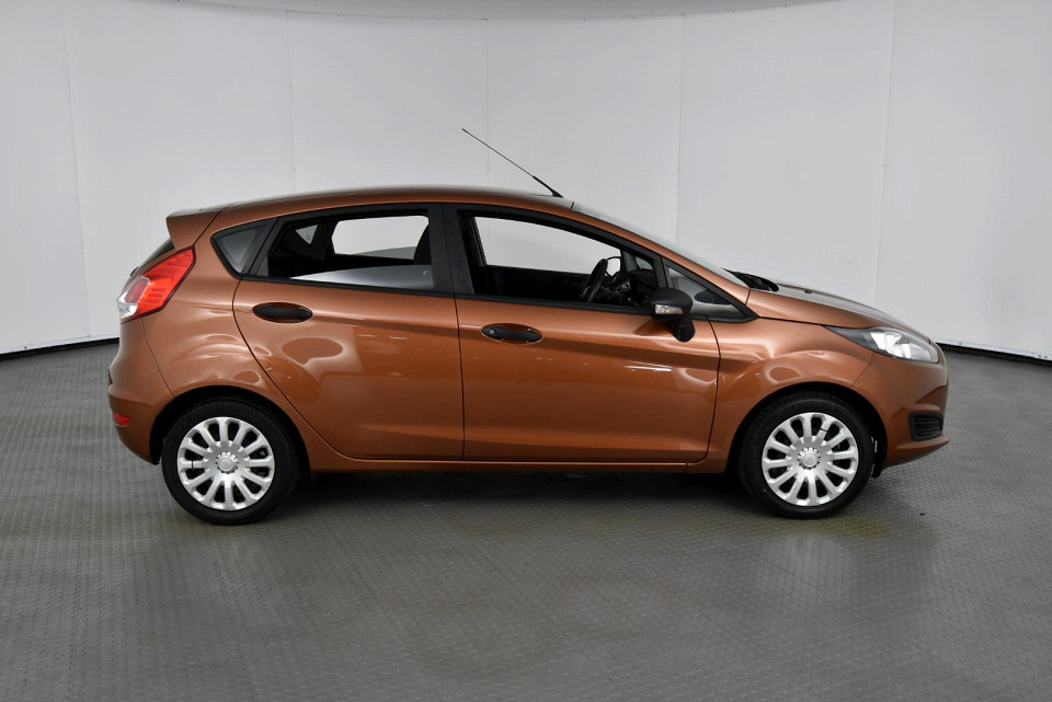 2014 FORD FIESTA 1.4 AMBIENTE AC+AUDIO+BT