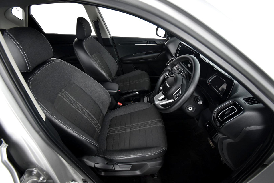 2024 KIA SONET 1.5 LX CVT