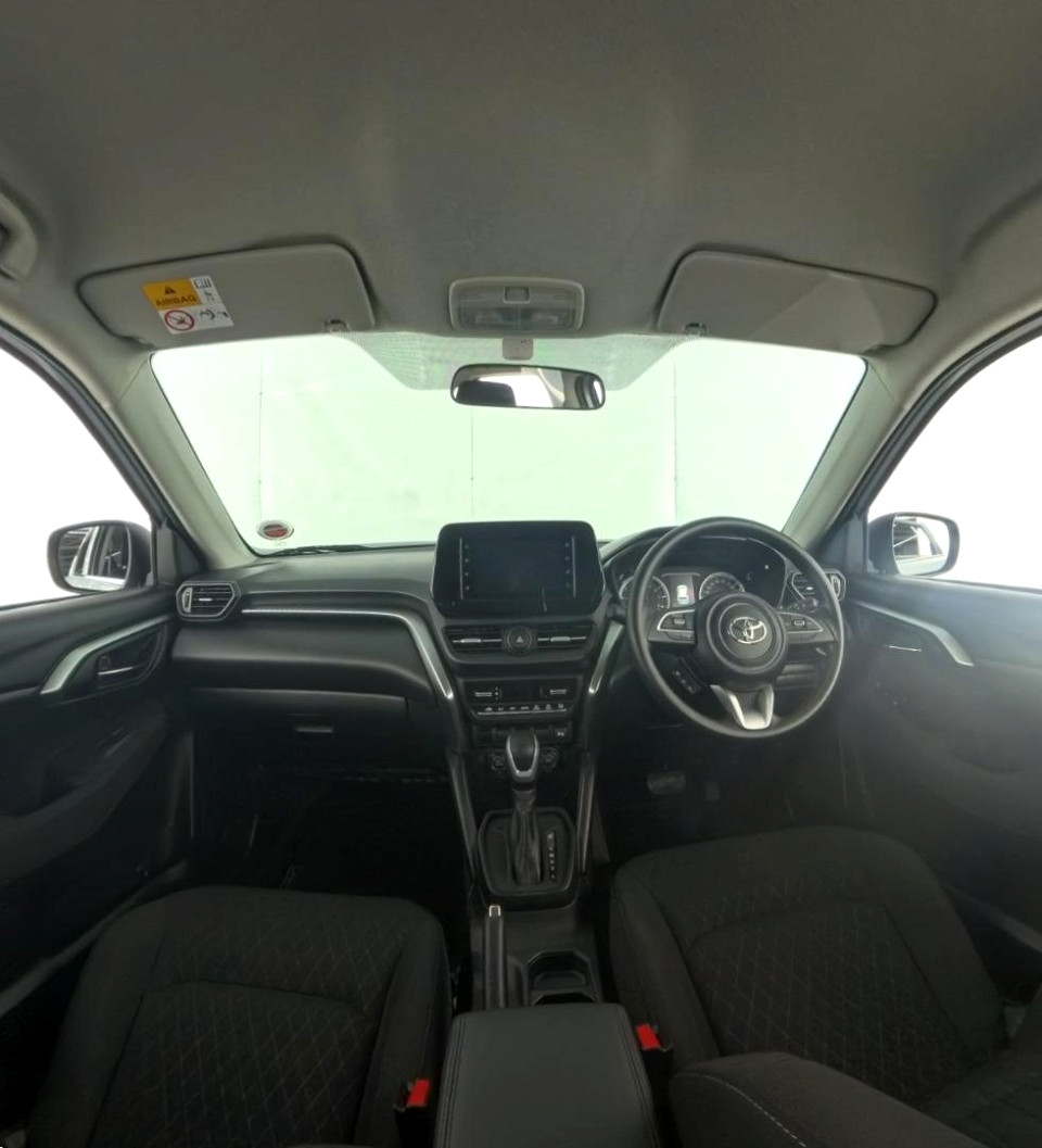 2025 TOYOTA URBAN CRUISER 1.5 XR AT