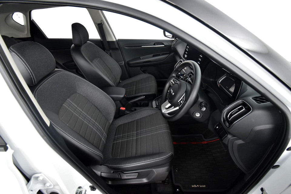 2026 KIA SONET 1.5 LS CVT