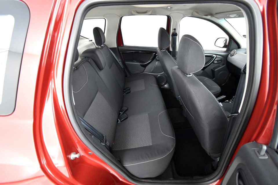 2014 RENAULT DUSTER 1.5 dCi DYNAMIQUE 4x2