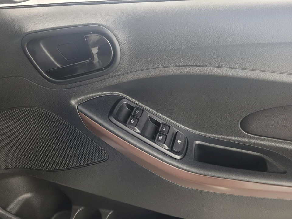 2021 FORD FIGO 1.5 TITANIUM FREESTYLE 5 DOOR