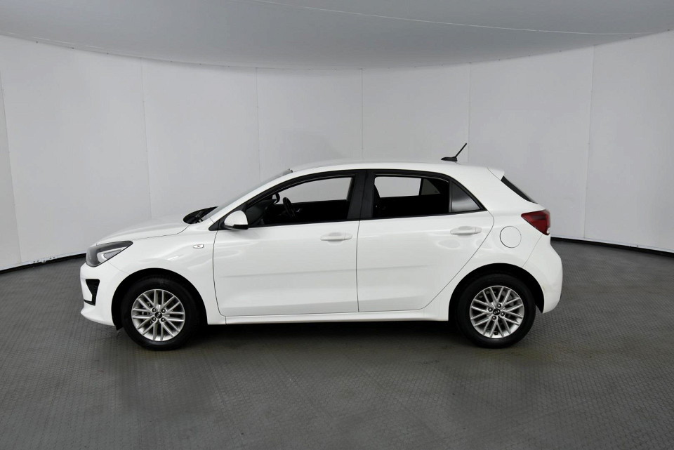 2021 KIA RIO 1.2 LS
