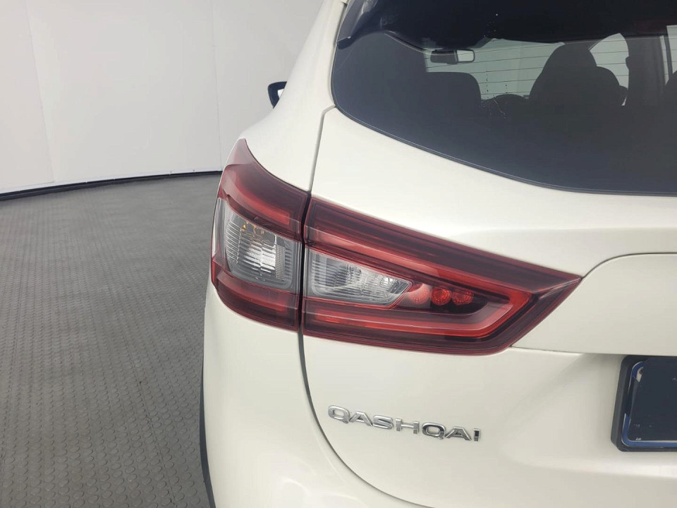 2021 NISSAN QASHQAI  A-IVI 1.2T Midnight Edition CVT