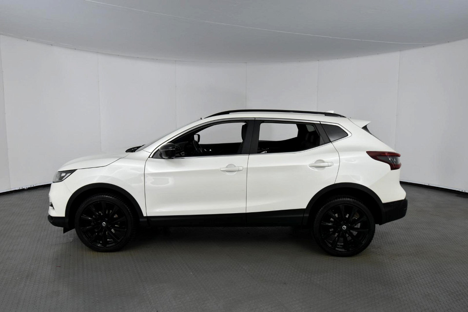 2021 NISSAN QASHQAI  A-IVI 1.2T Midnight Edition CVT