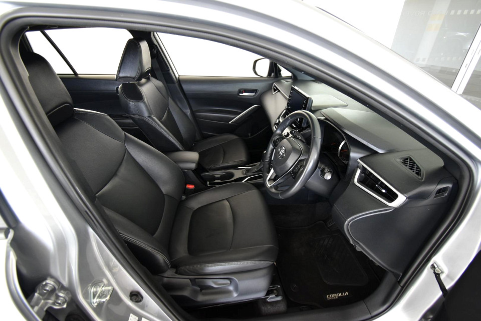 2023 TOYOTA COROLLA CROSS 1.8 Xs