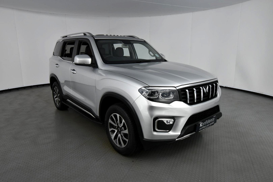 2024 MAHINDRA 2.2d Z8