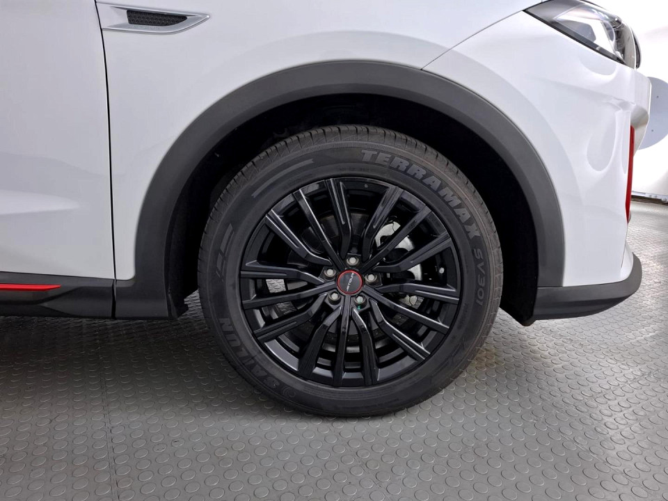 2025 JETOUR X70 PLUS 1.5T DELUXE