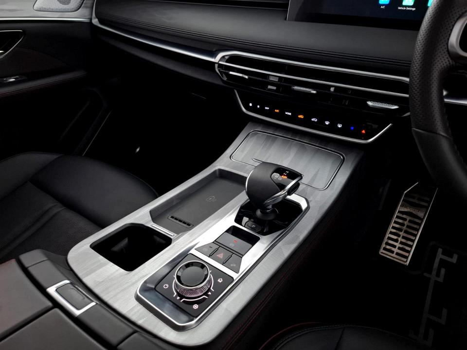 2025 JETOUR X70 PLUS 1.5T DELUXE