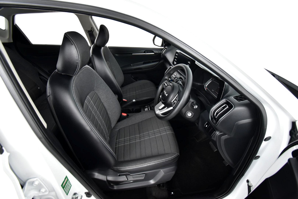 2025 KIA SONET 1.5 LX CVT