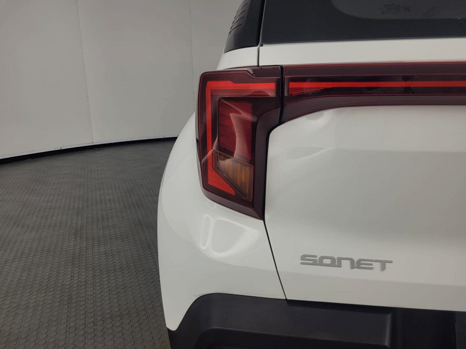 2025 KIA SONET 1.5 LX CVT