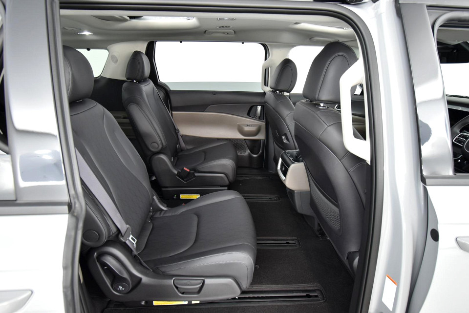 2026 KIA CARNIVAL Carnival