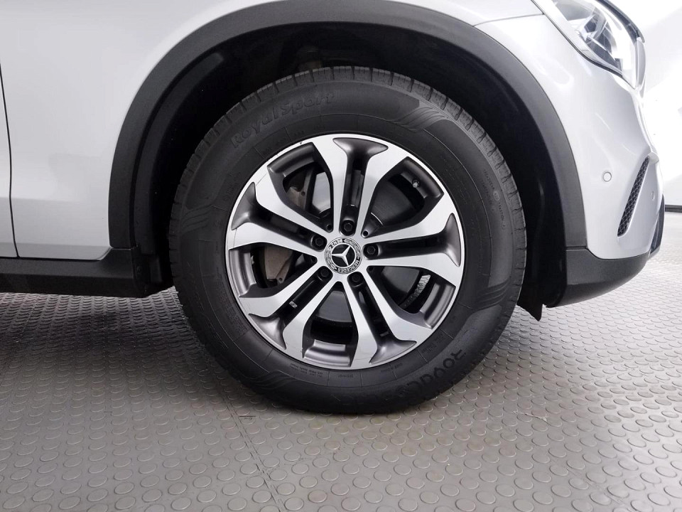 2020 MERCEDES-BENZ GLC 300d