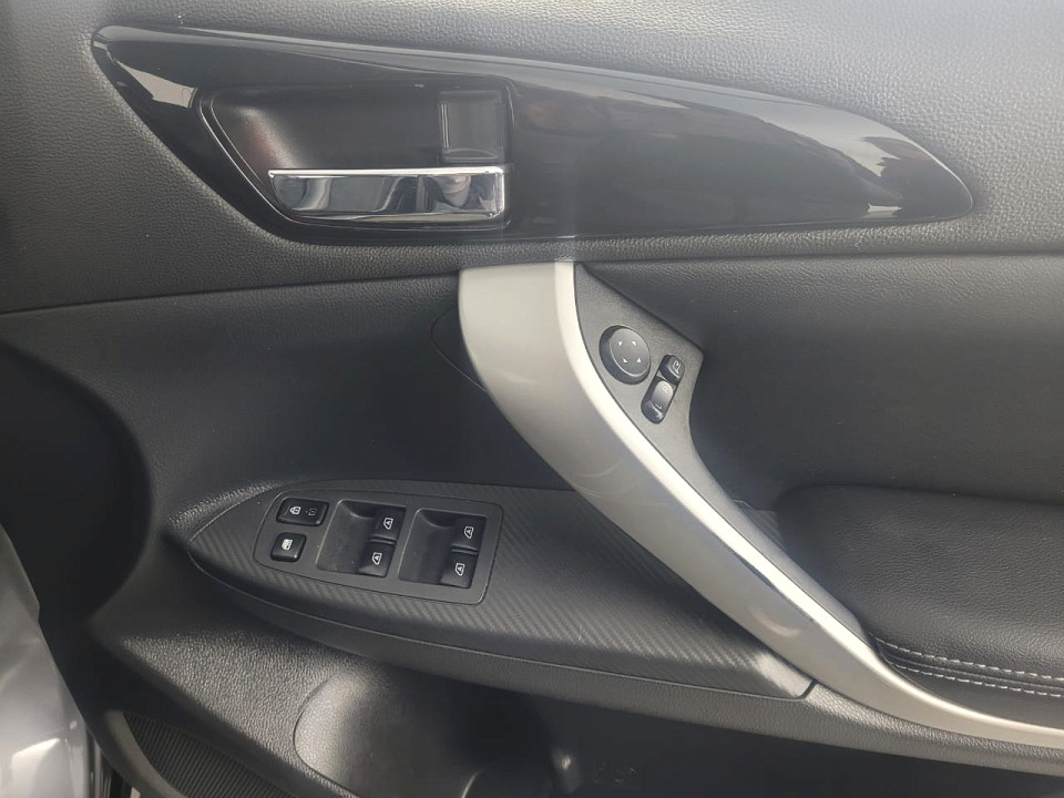 2022 MITSUBISHI ECLIPSE CROSS 2.0 GLS CVT