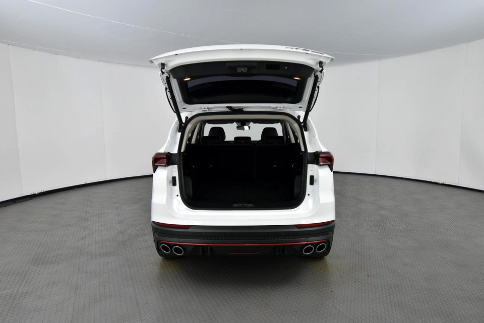 2026 JETOUR X70 PLUS 1.5T MOMENTUM