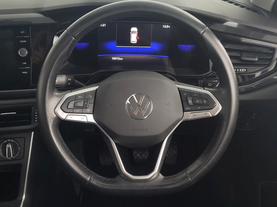 2013 VOLKSWAGEN POLO 1.4 COMFORTLINE