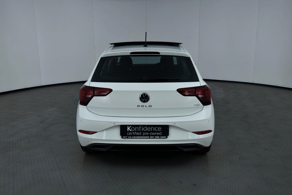 2013 VOLKSWAGEN POLO 1.4 COMFORTLINE