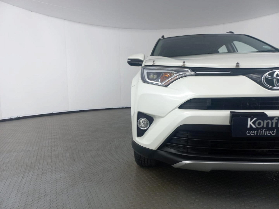 2017 TOYOTA RAV4 2.0 GX 4X2