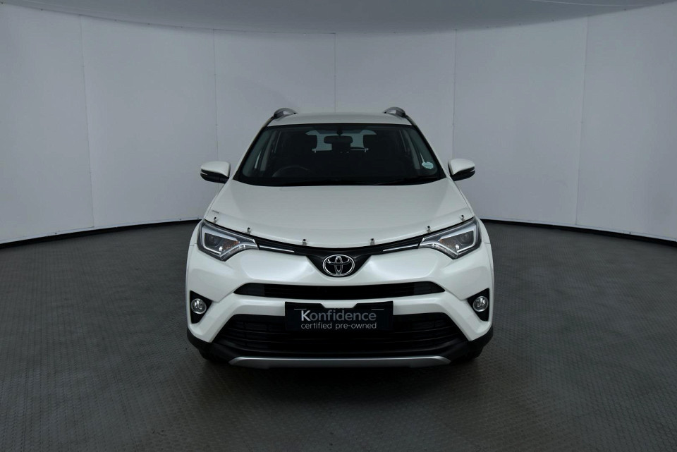 2017 TOYOTA RAV4 2.0 GX 4X2