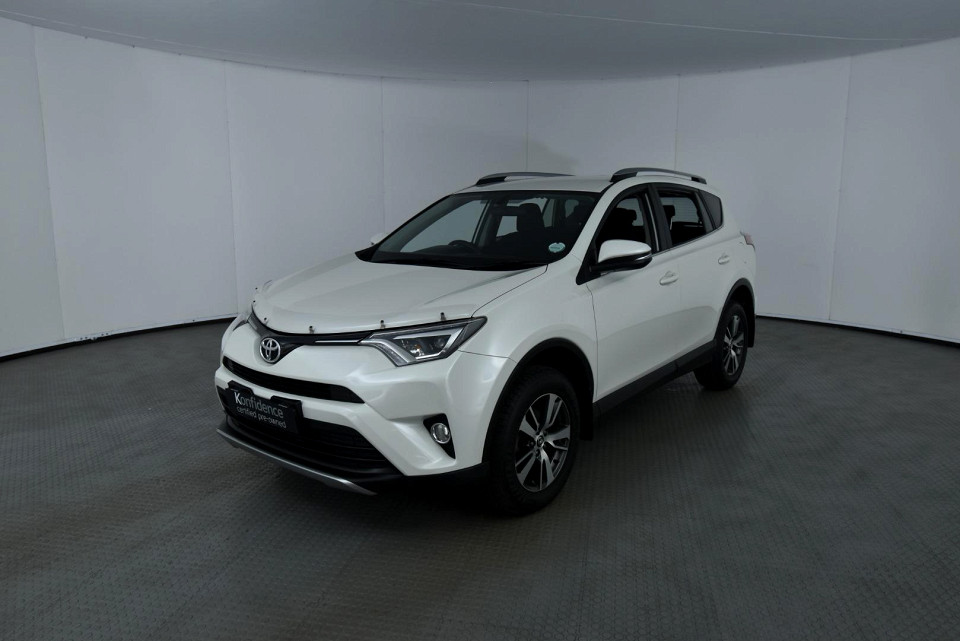 2017 TOYOTA RAV4 2.0 GX 4X2