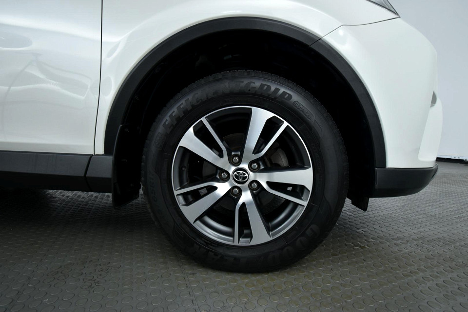2017 TOYOTA RAV4 2.0 GX 4X2