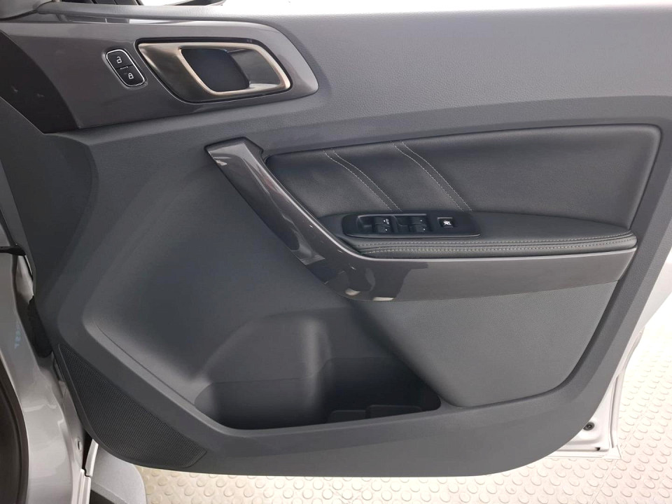 2018 FORD EVEREST 3.2 TDCI LTD 4X4 AT
