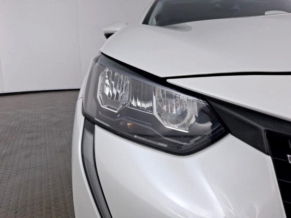 2021 PEUGEOT 208 1.2 PURETECH ALLURE