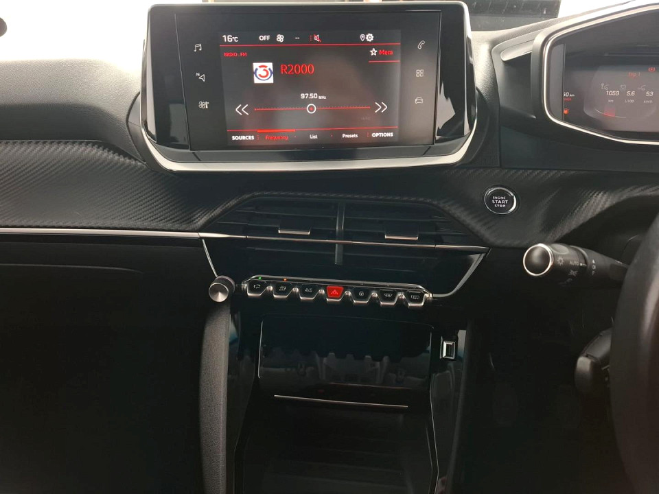 2021 PEUGEOT 208 1.2 PURETECH ALLURE