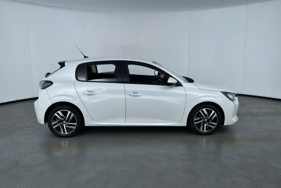2021 PEUGEOT 208 1.2 PURETECH ALLURE