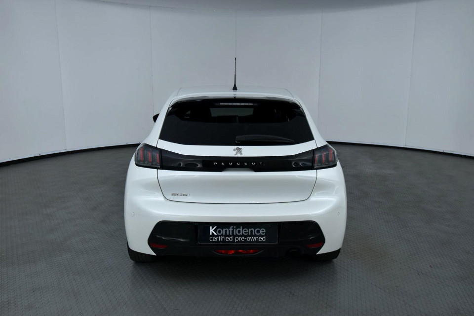 2021 PEUGEOT 208 1.2 PURETECH ALLURE