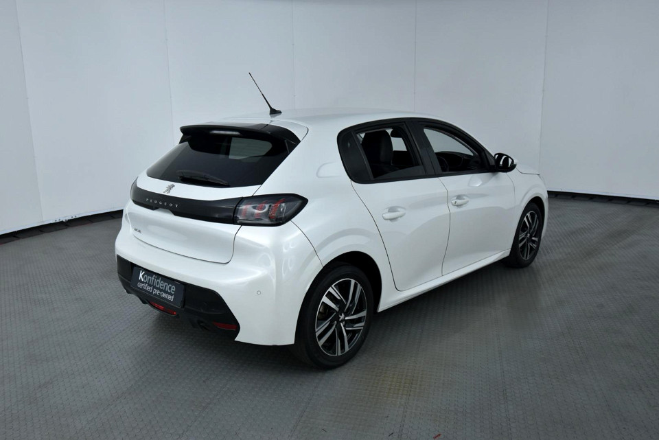 2021 PEUGEOT 208 1.2 PURETECH ALLURE