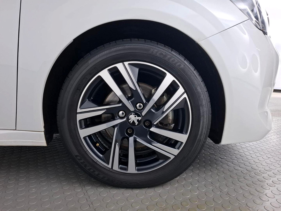 2021 PEUGEOT 208 1.2 PURETECH ALLURE