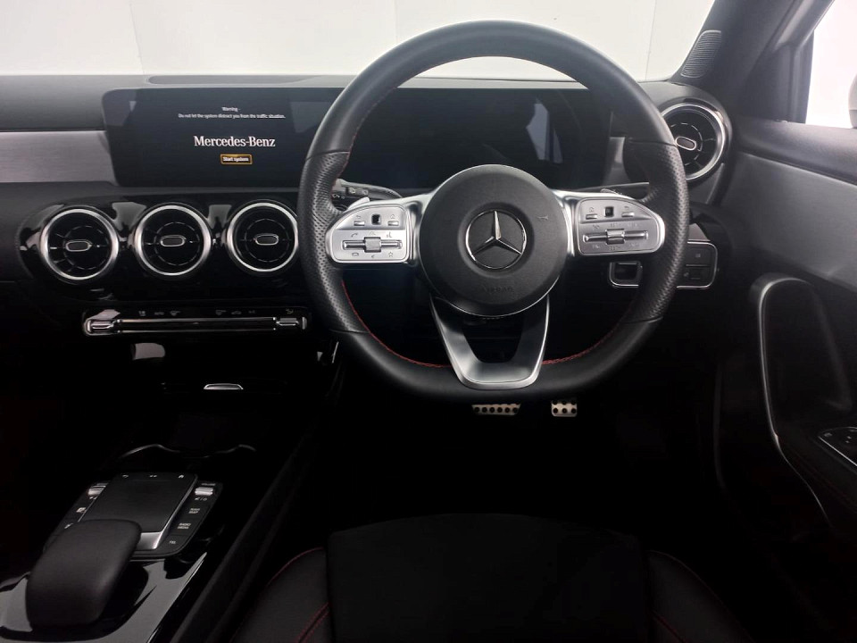 2022 MERCEDES-BENZ A-CLASS HATCH 200 PROGRESSIVE