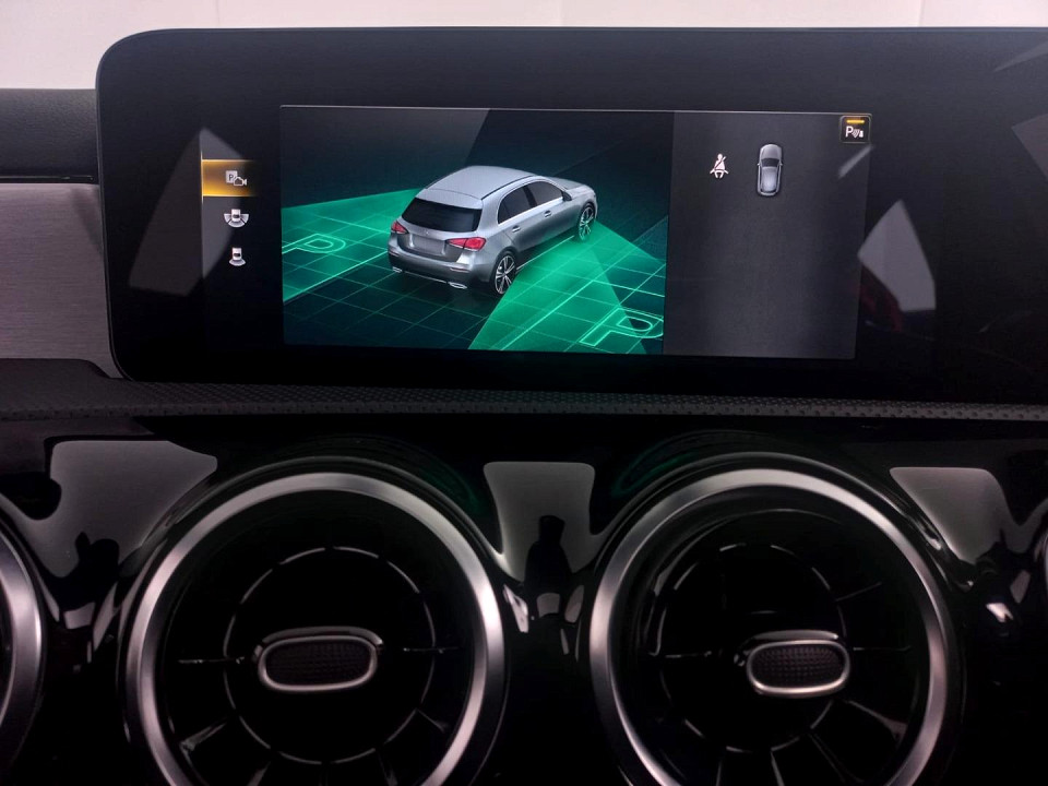 2022 MERCEDES-BENZ A-CLASS HATCH 200 PROGRESSIVE