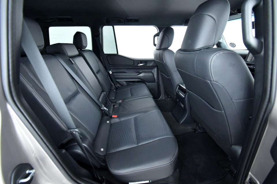 2025 TOYOTA LAND CRUISER PRADO 2.8 GD TX