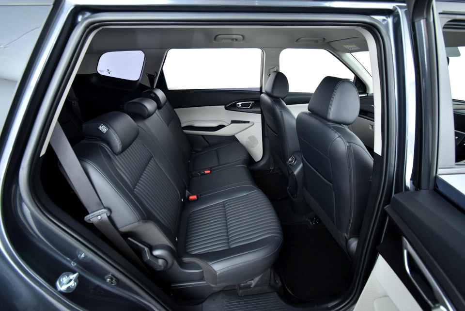 2026 KIA CARENS 1.5 D LX AT