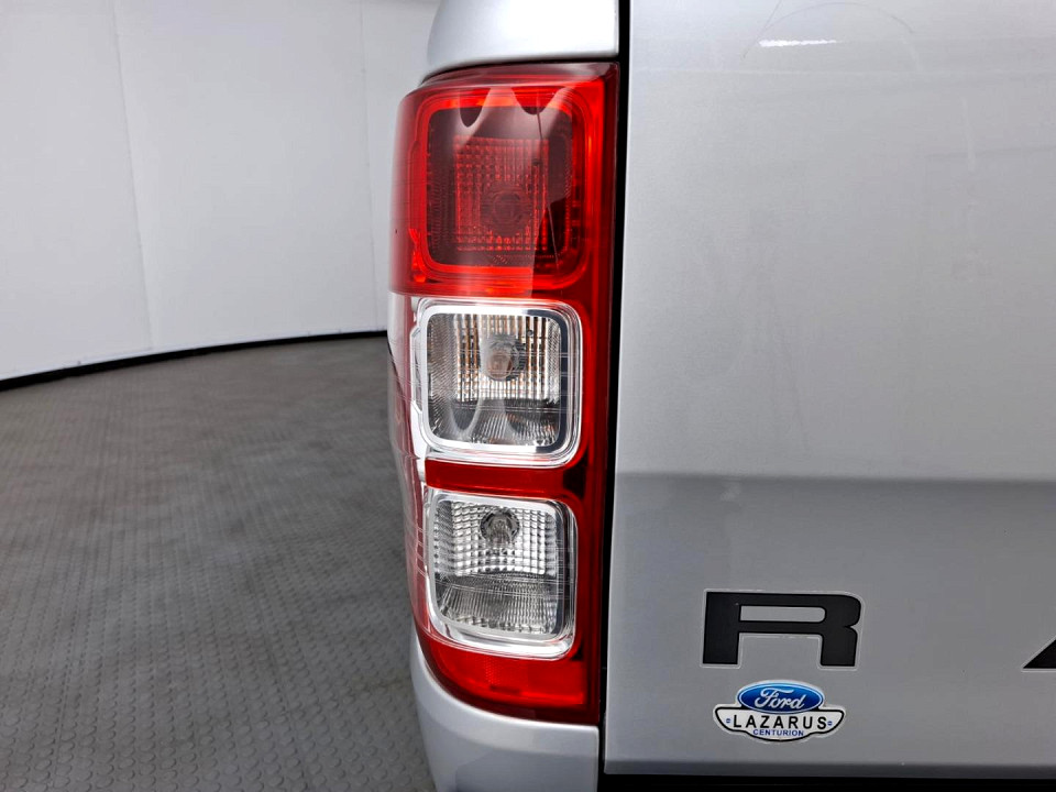 2017 FORD RANGER 2.2 TDCi XLS 4X2 SUPER CAB AT