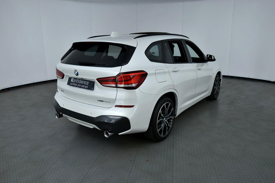 2021 BMW X1 sDRIVE20d M SPORT STEPTRONIC