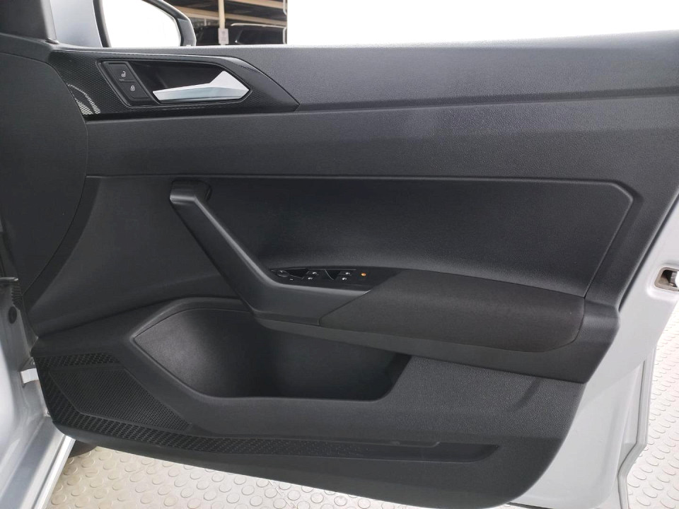 2022 VOLKSWAGEN POLO HATCH 1.0 TSI LIFE