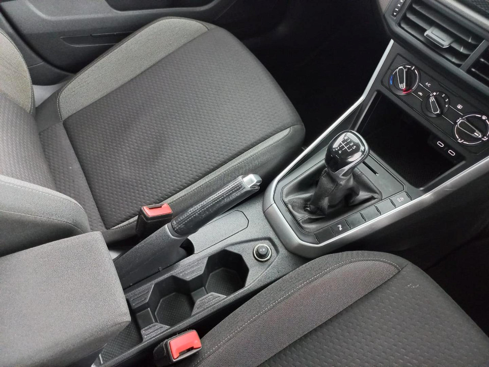 2022 VOLKSWAGEN POLO HATCH 1.0 TSI LIFE