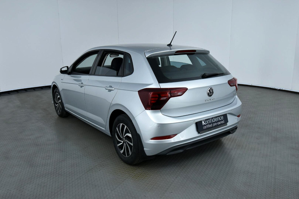 2022 VOLKSWAGEN POLO HATCH 1.0 TSI LIFE