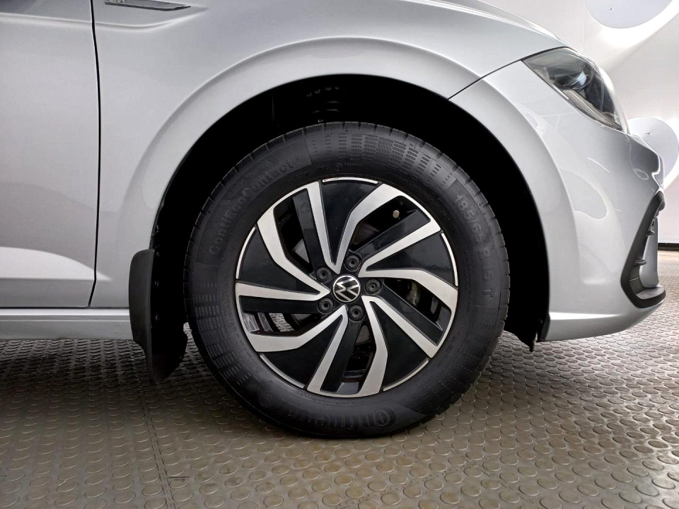 2022 VOLKSWAGEN POLO HATCH 1.0 TSI LIFE