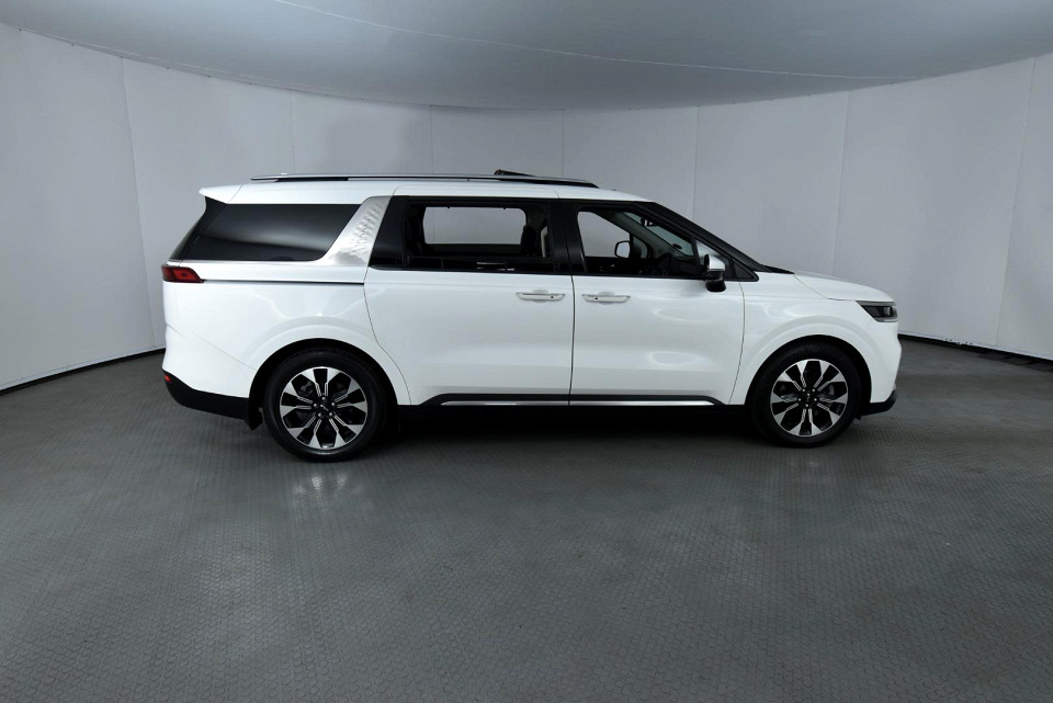 2024 KIA CARNIVAL 2.2 CRDI SXL AT 7 SEATER