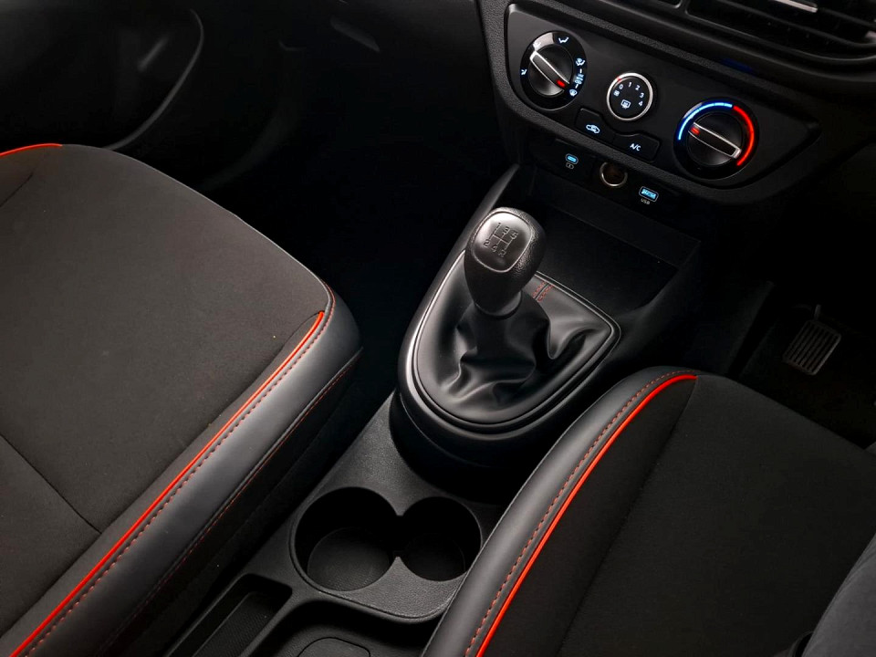 2026 HYUNDAI GRAND i10 1.0 PREMIUM