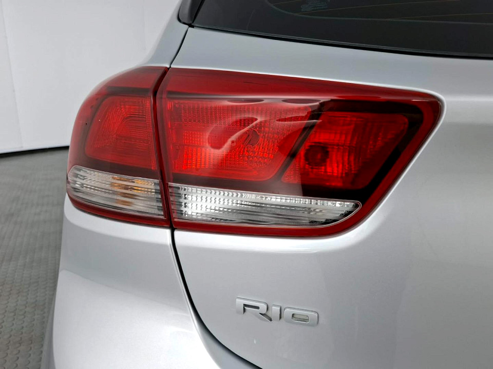 2022 KIA RIO 1.4 LS