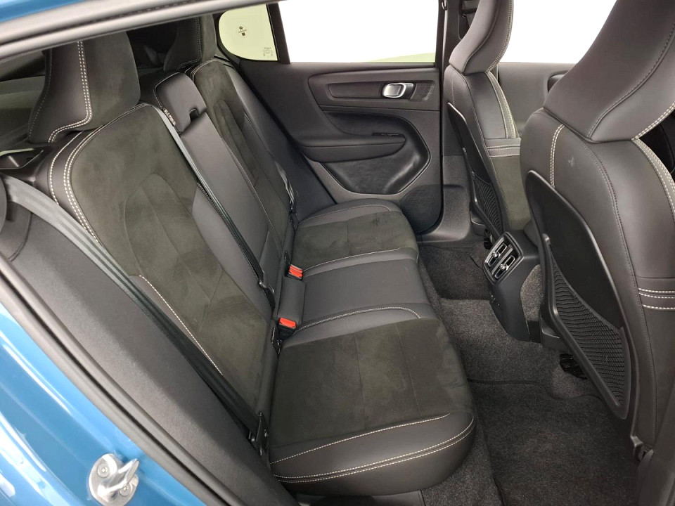 2023 VOLVO C40 RECHARGE TWIN MOTOR