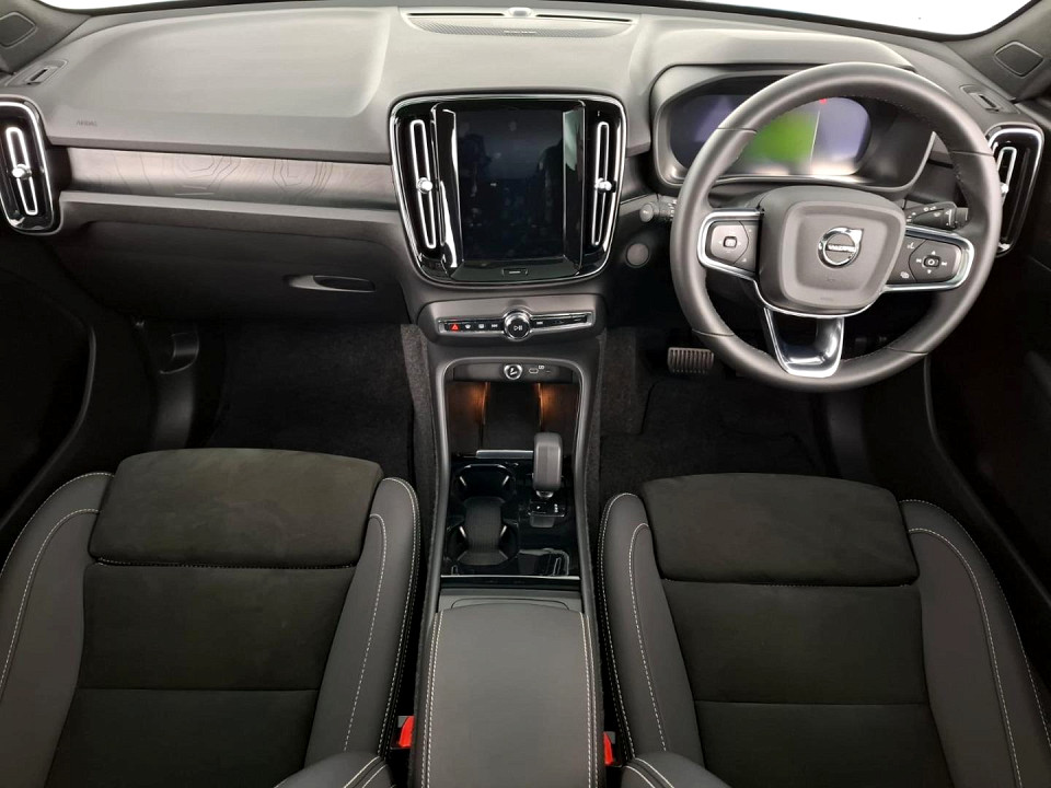 2023 VOLVO C40 RECHARGE TWIN MOTOR