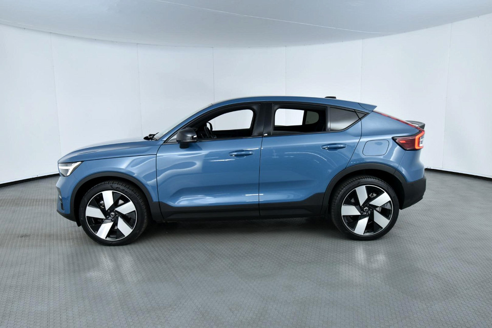2023 VOLVO C40 RECHARGE TWIN MOTOR