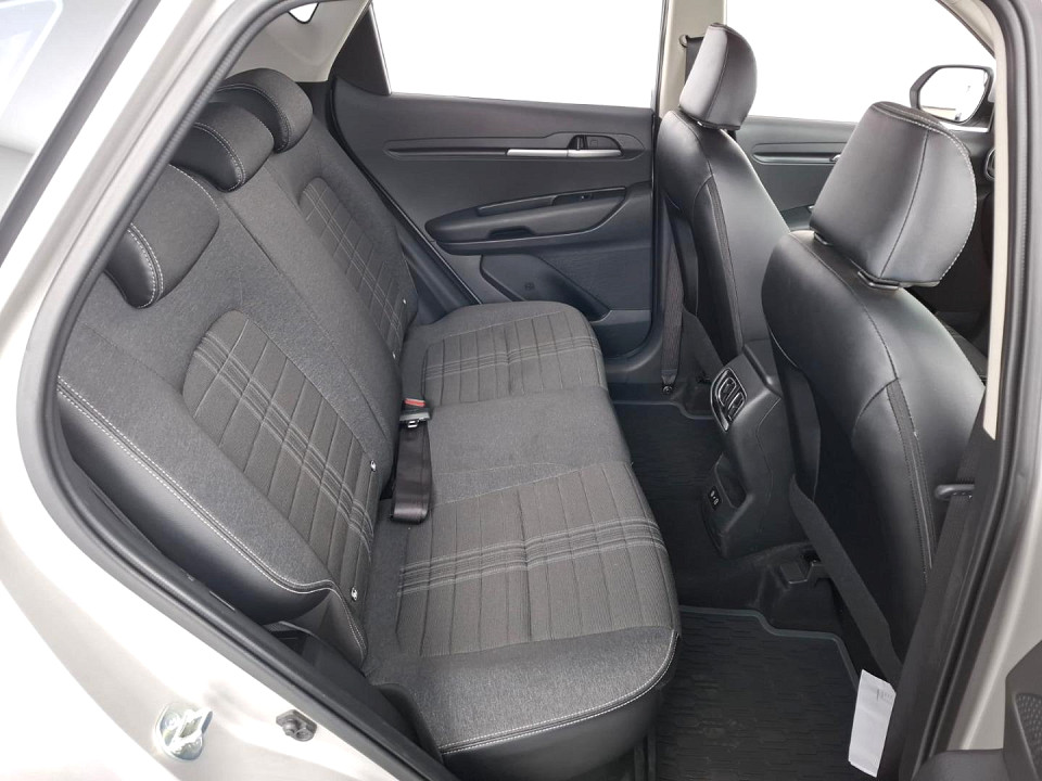 2026 KIA SONET 1.5 LX MT